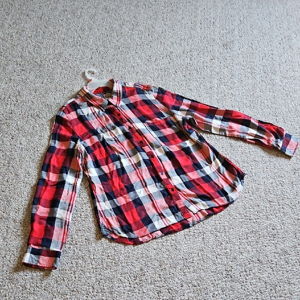 Como Vintage Red and Blue Button Down Shirt
